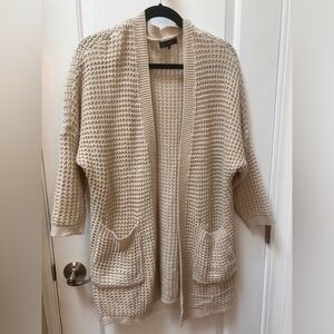 Knit cardigan with pockets